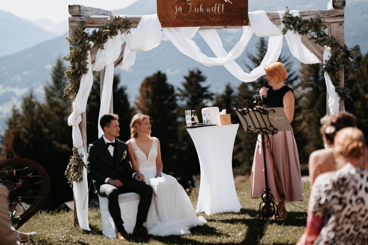 Myriam Herzgefuehl Traurednerin Tirol Hochzeit 127
